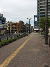 アルモワーズ(armoise)/【道案内】3.突当たり右に直進