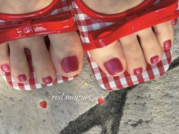 リン 恵比寿(RiN.)/ボルドーラメネイル akane