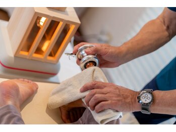 イミュテラス 代官山/CS60で脚の施術