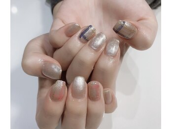 クリスタルネイルサロン(Crystal Nail)/チェックネイル