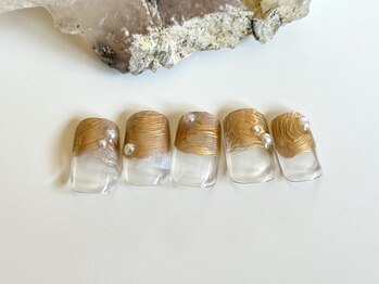 ハナリノ(HANARINO)の写真/シンプルの中に、さりげない個性を。三豊で叶える、大人女性におすすめの洗練ネイル。