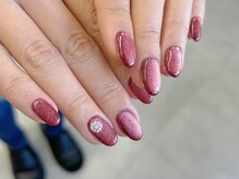 アイ アンド ネイル ロカヒ(Eye & nail LOKAHI)/雪の結晶