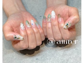 アティレ(attirer)/クリスマスネイル