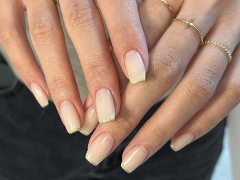 ラボテ(laboT)/ラメ細フレンチで冬らしく