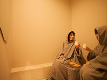 サロンベルエット 新安城店(Salon Bellet)の雰囲気（よもぎ蒸し専用ルームも♪ご家族やお友達同士ペアでご来店可能◎）