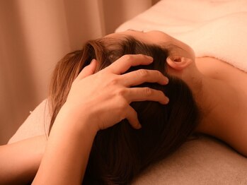エルドットサナ(L.sana)の写真/【深呼吸ヘッドスパ】眼精疲労や頭痛に◎頭皮をじっくりほぐして頭のだるさも気分もスッキリしませんか♪