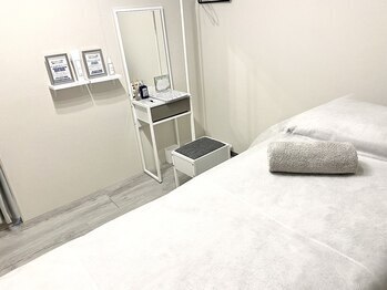 ビビユー(bibi u)の写真/【完全都度払い】丁寧な施術で圧倒的脱毛効果！肌の露出が増える季節なので、今からの脱毛スタートが◎