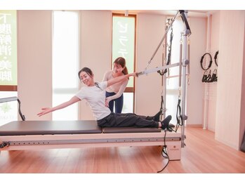 ビタライズ 茨木スタジオ(VITARISE)/