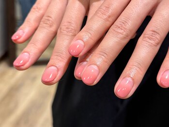 グラデーションネイル￥7,500