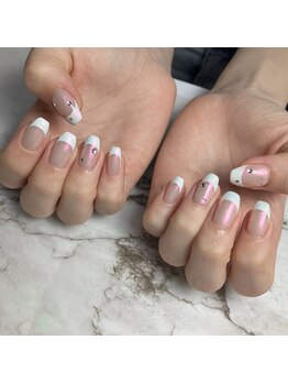 フレンチネイル◎アートフリー