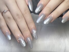 長さだしグラデーションネイル