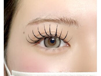 ニー(2ne.)の写真/【丁寧×スピーディー施術】マツエクなら何でもお任せ♪束感仕上げ／アイライン効果