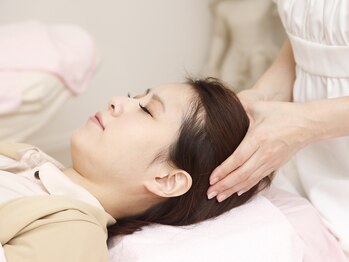 ソワン ハート ビューティー(Soin Heart Beauty)/トリプル小顔矯正+ラジオ波