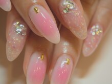 アールローズ(R-rose)/チークネイル￥10422