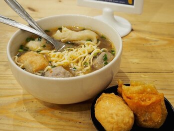 アジアンリラクゼーション ヴィラ 大橋店(asian relaxation villa)/バリ島 バッソ・チャンプルー