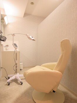 サロンドプリンク(salon de PRINK)/歯のセルホワイトニングルーム