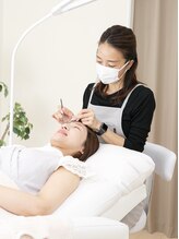 エム アンド エヌ アンド ジー(M&N&G) Aya