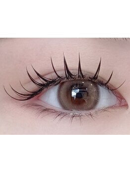 ナチュラル上品な目元にしたい