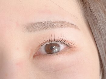 ネリネ 天神(nerine)/大人気まつ毛パーマ+眉毛