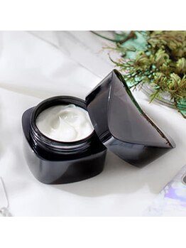 リ ビューティフル(Re Beautiful)/ 当店はMDNA SKIN正規取扱店です