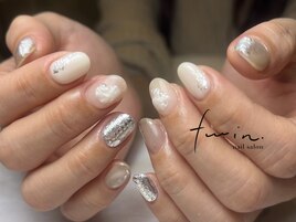 ホワイト×シルバー