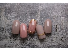 マックスオーガニックネイルサロン/本物の上質くすみベージュ