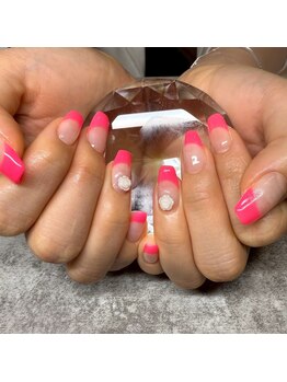 ペッシュブルーム 梅田(Peche Bloom)/ベイビーブーマーオーロラネイル