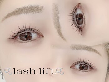 ライラ(LAYLA)/ラッシュリフト