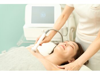 ギフト 浦和(GIFT)の写真/【待望のバストアップ専門マシーン導入!】痩せ型/産後垂れ/バストの脂肪が腕やお腹に流れている等の悩みに!