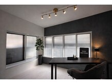 ネイルルーティン(NAIL ROUTINE)