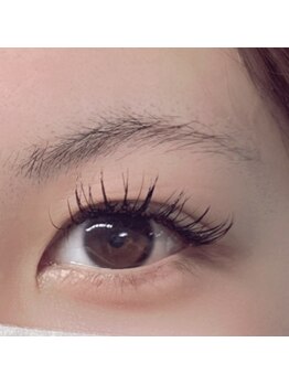 ミシェル(MICHELL)の写真/まつげが少なくなってきた方におすすめ、アイライン効果がでて目力UP！！