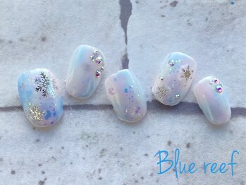 ネイルアンドまつげエクステ ブルーリーフ 四谷三丁目店(Blue Reef)/雪の結晶ネイル
