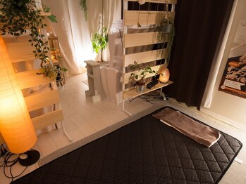 ヨサパーク ココロ 町田店(YOSA PARK COCORO)/サロンの雰囲気