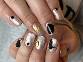 個性派ネイル