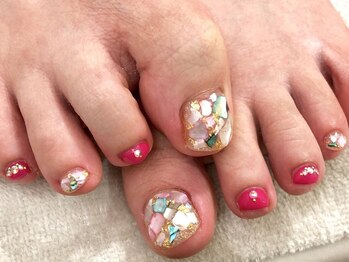 ネイルサロン ティディ(TIDY)/大人気シェル敷詰め