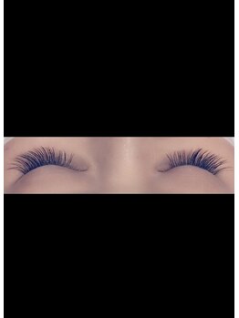 フリルアイビューティ 豊中店(Frill Eye Beauty)/