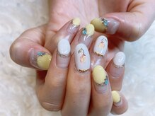 ビーネイルズ(BeNails)の雰囲気（春にピッタリなお花ネイル♪チューリップネイル♪♪黄色可愛い！）