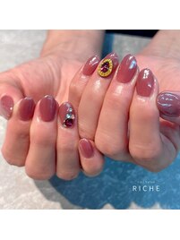 上品ブラウン×ホワイトパウダー
