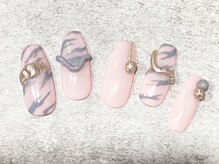 ウル(ulu)/アニマル×ミラーネイル