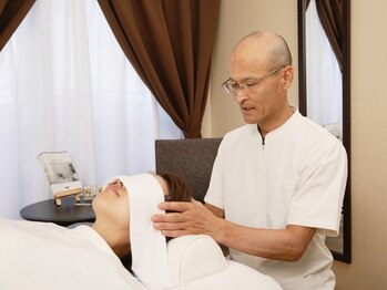 ハートアンドボディセラピー 本八幡店(HeartBody Therapy)の写真/【首肩・目の疲れ】深層筋まで届く整体＋ヘッドスパ！根本原因にアプローチしてスッキリ◎