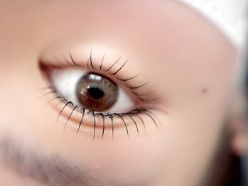 エミフィ(Emiphi)/