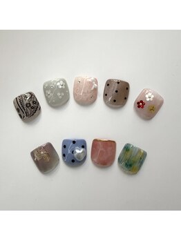 ラジュルネ(nail&eyelash La journee)の写真/リクライニングチェアで極上体験!旬なデザインとフットバス+ケア+オフ込み◎