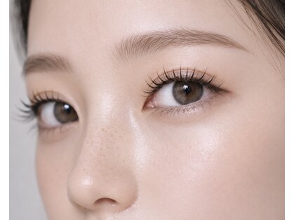 ベリスラッシュ(Bellis Lash)の写真