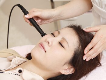 ソワン ハート ビューティー(Soin Heart Beauty)/トリプル小顔矯正+ラジオ波