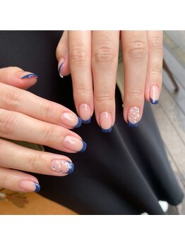 ネイルアルケー(Nail ARCHE)/ネイビーフレンチ