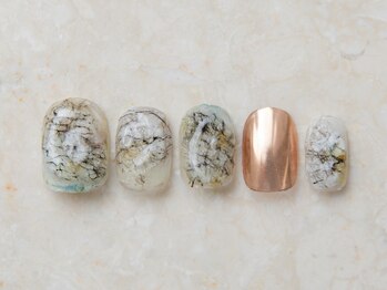 ルフトエーデ(LUFT Ode)/【Art 10】パイソン柄風ネイル