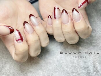 ブルームネイル ナゴヤ 名駅店(BLOOM NAIL nagoya)の写真/《大人上品ネイル多数◎》お仕事や家事の邪魔にならないネイルも可憐で上品に♪周りと差がつくモテ可愛に＊