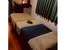 個室で人目を気にせずゆったりお過ごしください。