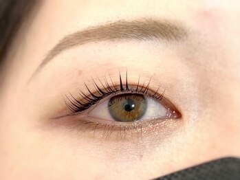 フィアラ 河原町店(Fiara)/パリジェンヌ