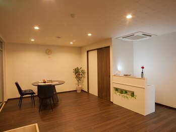 サナデア(Sanadea)/待合室